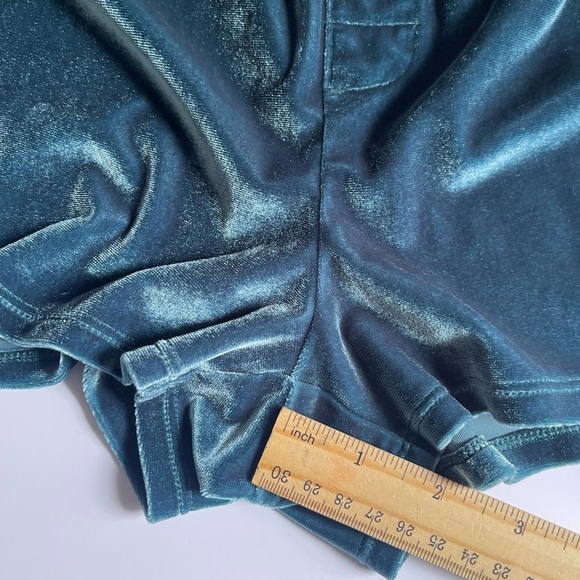 PINK VICTORIA’S SECRET, SLEEPWEAR Velvet Green Women's Shorts - Picture 3 of 10